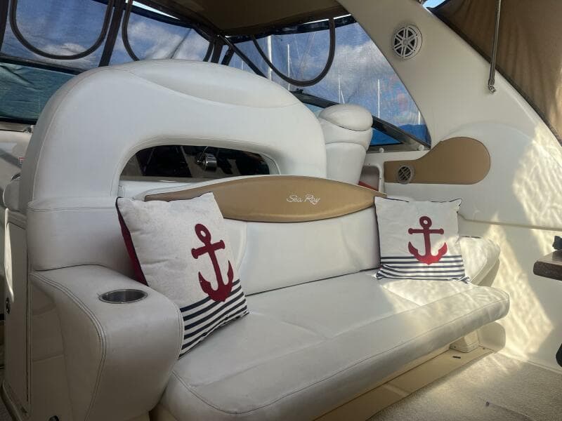 2003 Sea Ray 410 Express Cruiser