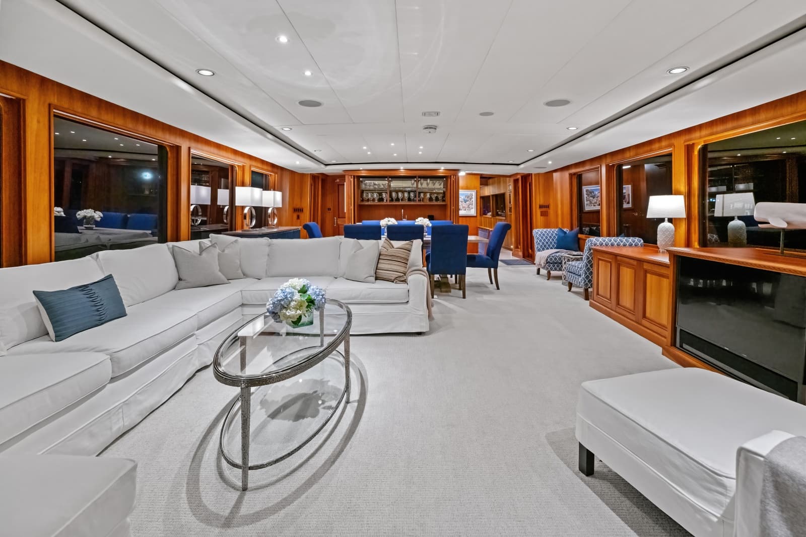 1998 Burger Raised Pilothouse