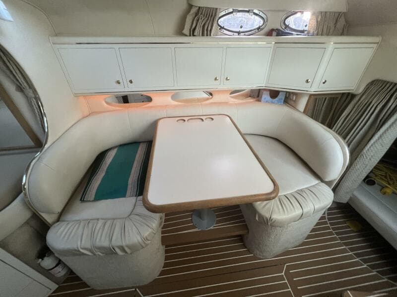 1999 Sea Ray 310 Sundancer