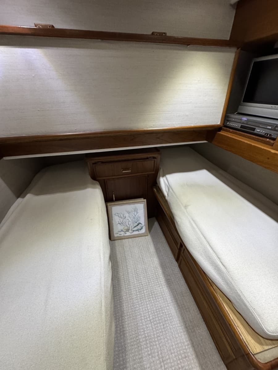 1988 Ocean Yachts 44 SS