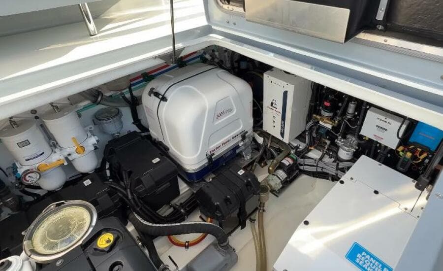 2025 Targa 37 Flybridge