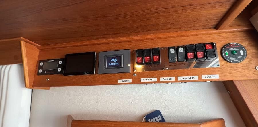 2025 Targa 37 Flybridge