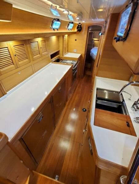2023 Bluewater 56