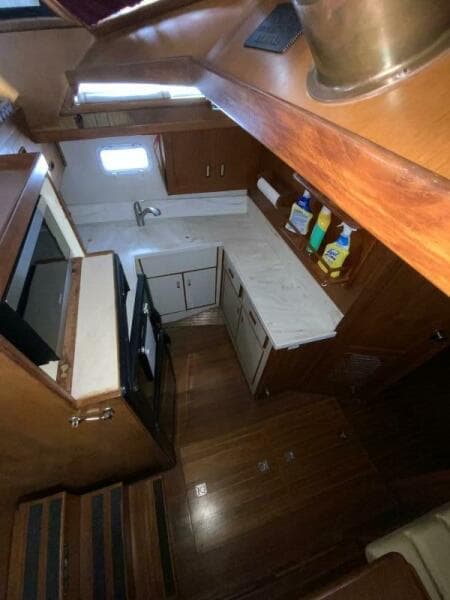 1987 President 41 Double Cabin Motor Yacht