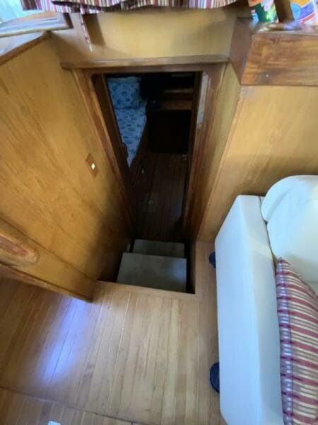 1987 President 41 Double Cabin Motor Yacht