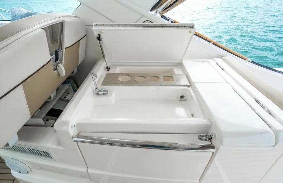 2013 Tiara Yachts 36 Coronet