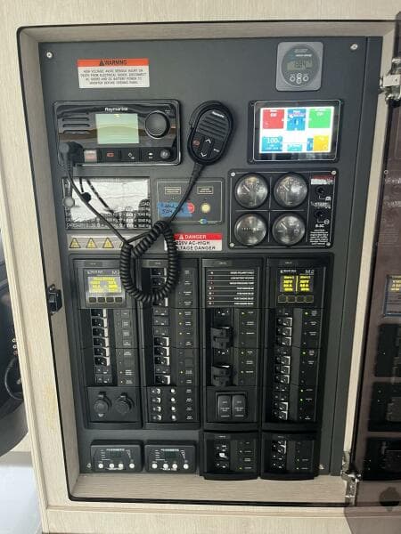 2020 Leopard 45