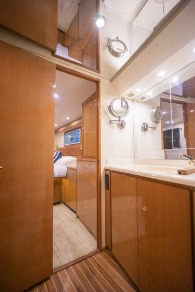2003 Viking 65 EB