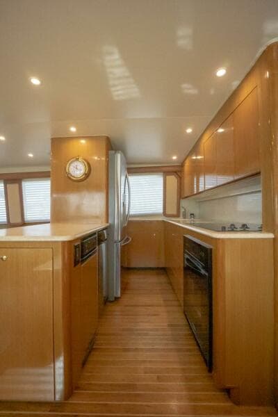 2003 Viking 65 EB