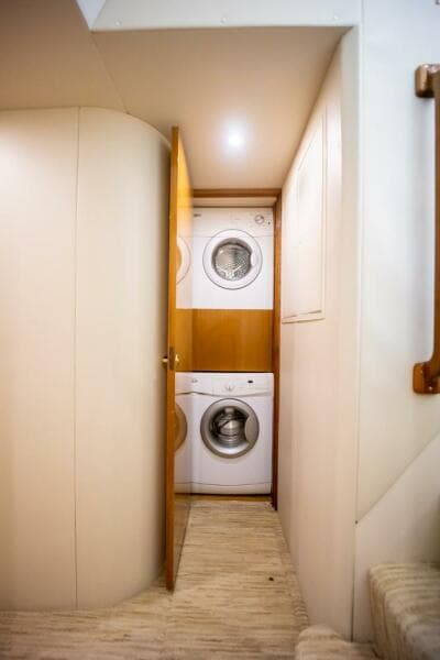 2003 Viking 65 EB