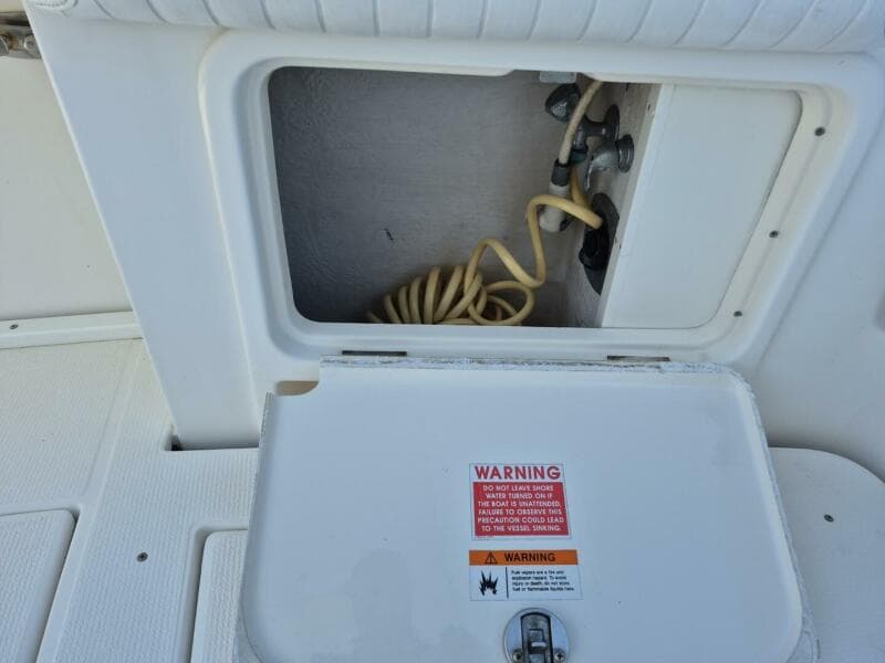 2004 Riviera 4000 Offshore