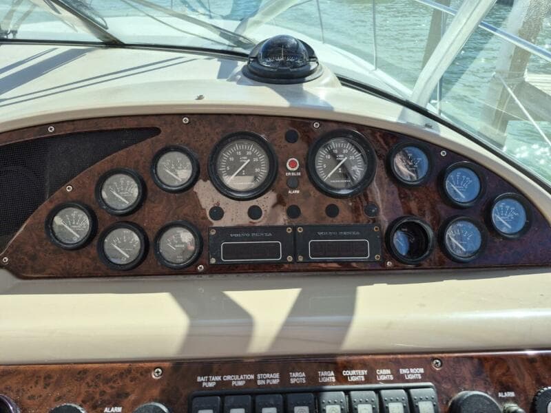 2004 Riviera 4000 Offshore