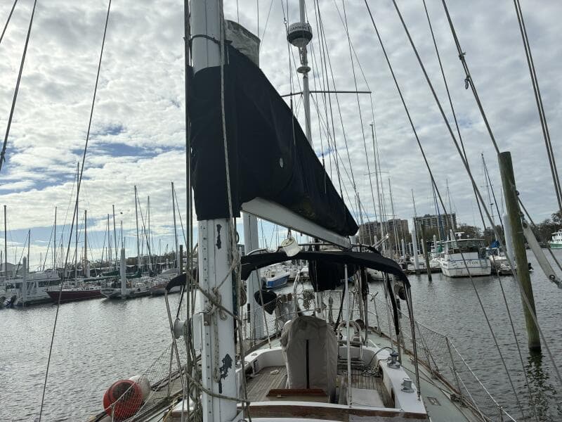 1983 Vagabond 42 Ketch