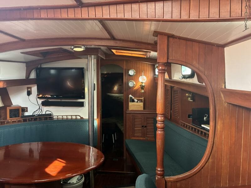 1983 Vagabond 42 Ketch