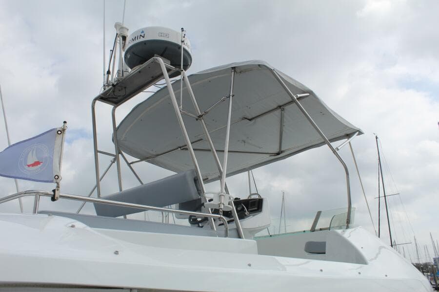 2004 Lagoon 43 Power Cat