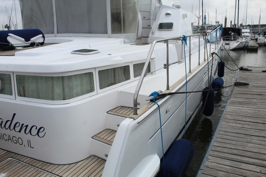 2004 Lagoon 43 Power Cat