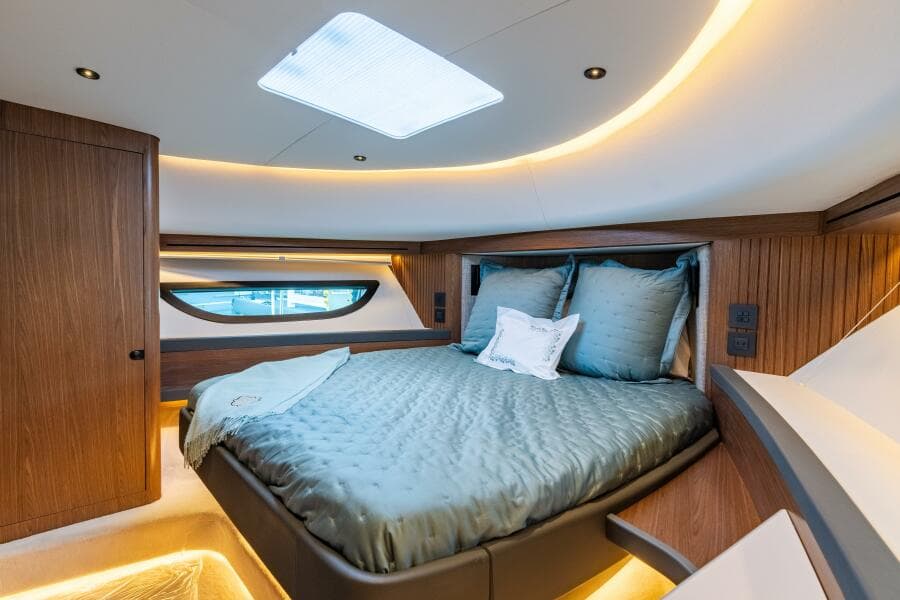 ECLIPSE 505 Shadow - 