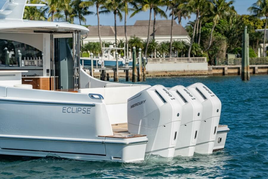 ECLIPSE 505 Shadow - 