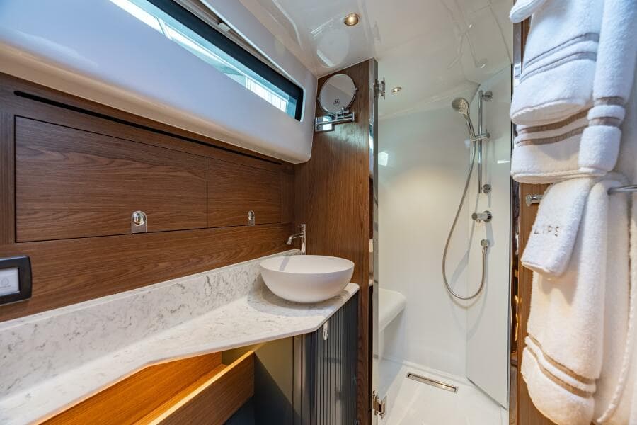 ECLIPSE 505 Shadow - 