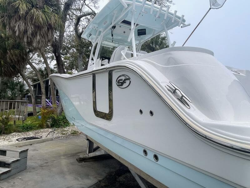 2019 Sea Fox 328 Commander