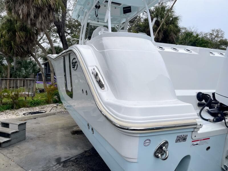2019 Sea Fox 328 Commander