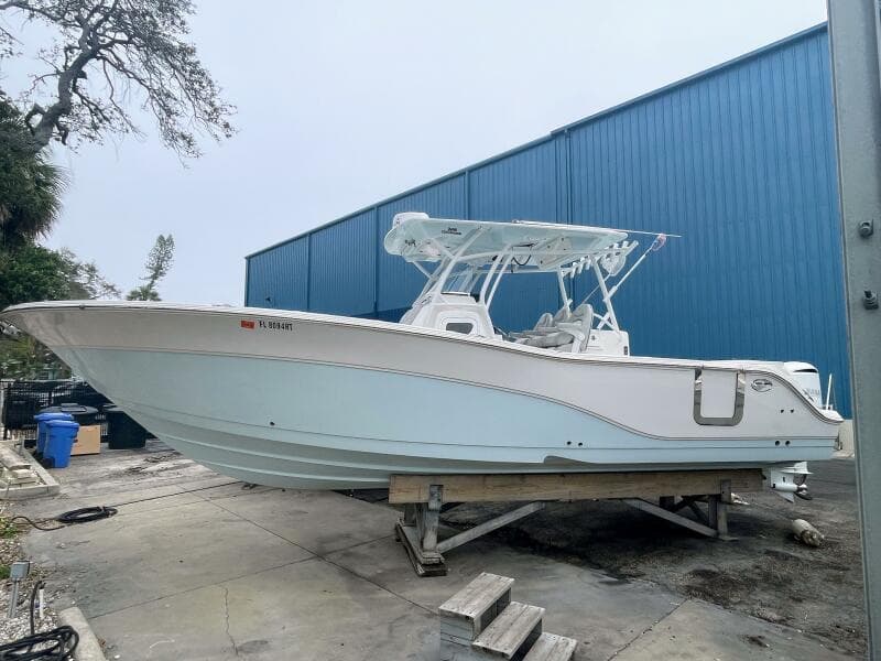 2019 Sea Fox 328 Commander