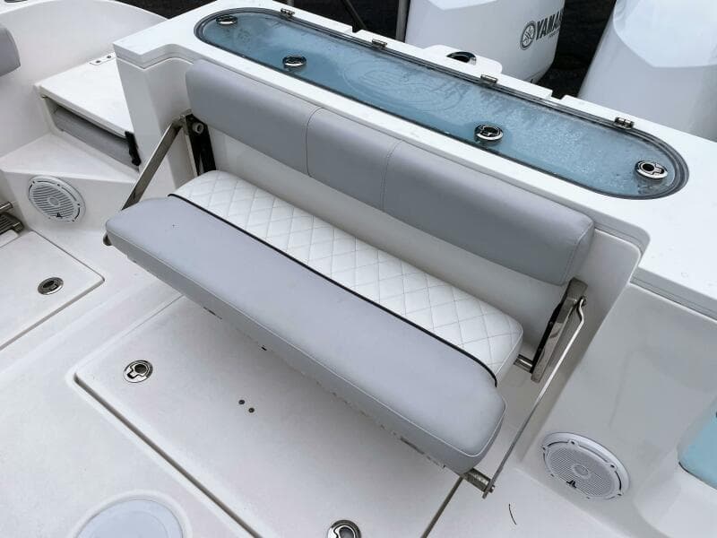 2019 Sea Fox 328 Commander