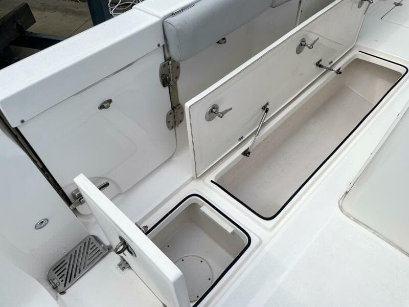 2019 Sea Fox 328 Commander
