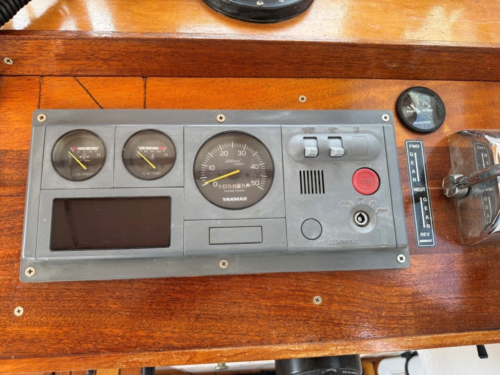 2000 Seaworthy Downeast 28