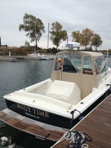 2005 Hunt Yachts 25 Surfhunter