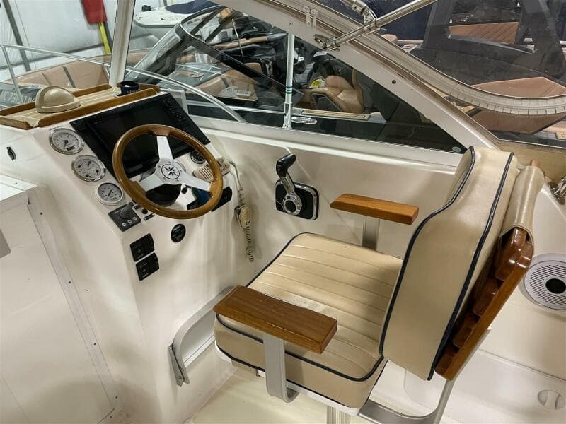 2005 Hunt Yachts 25 Surfhunter