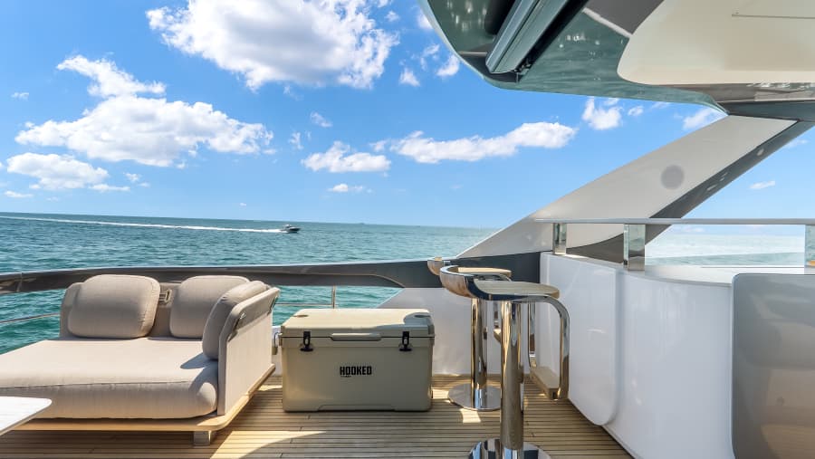 2025 Azimut 78 FLY