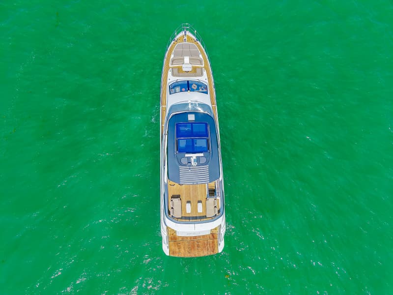 2025 Azimut 78 FLY