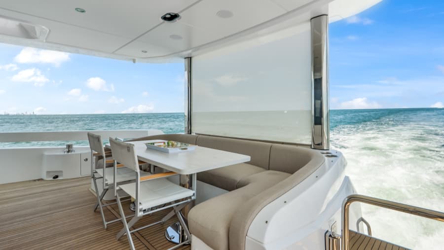 2025 Azimut 78 FLY