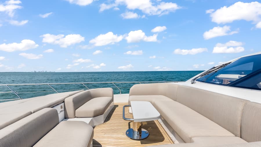 2025 Azimut 78 FLY