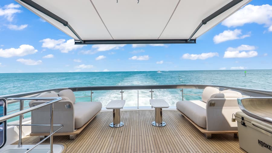 2025 Azimut 78 FLY