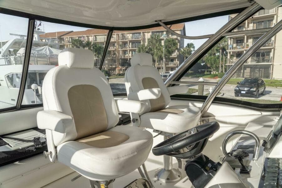 2008 Sea Ray 58 Sedan Bridge