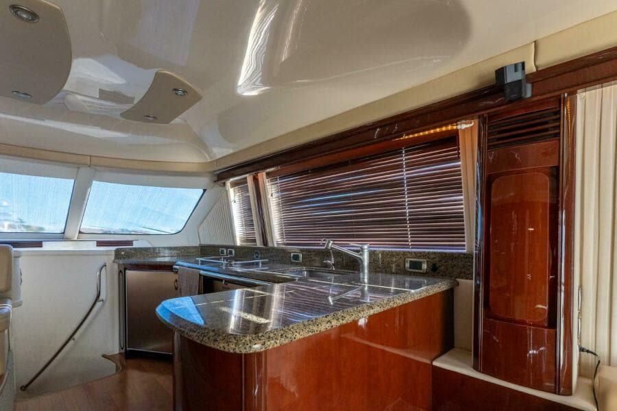 2008 Sea Ray 58 Sedan Bridge