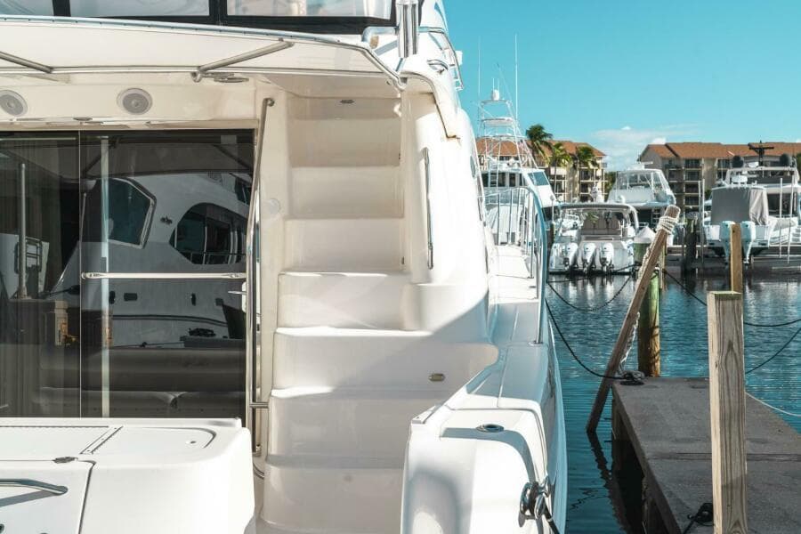 2008 Sea Ray 58 Sedan Bridge