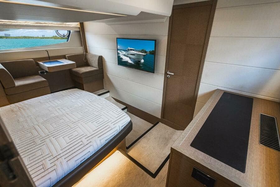 2018 Prestige 500S