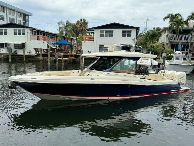 2022 Chris-Craft Calypso 35