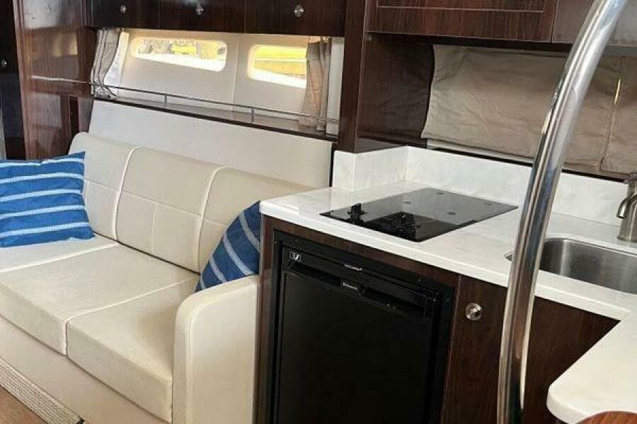 2017 Sea Ray Sundancer 350