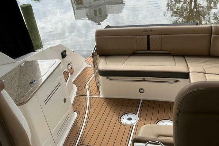2017 Sea Ray Sundancer 350