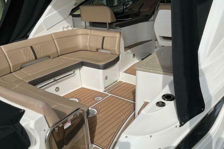 2017 Sea Ray Sundancer 350