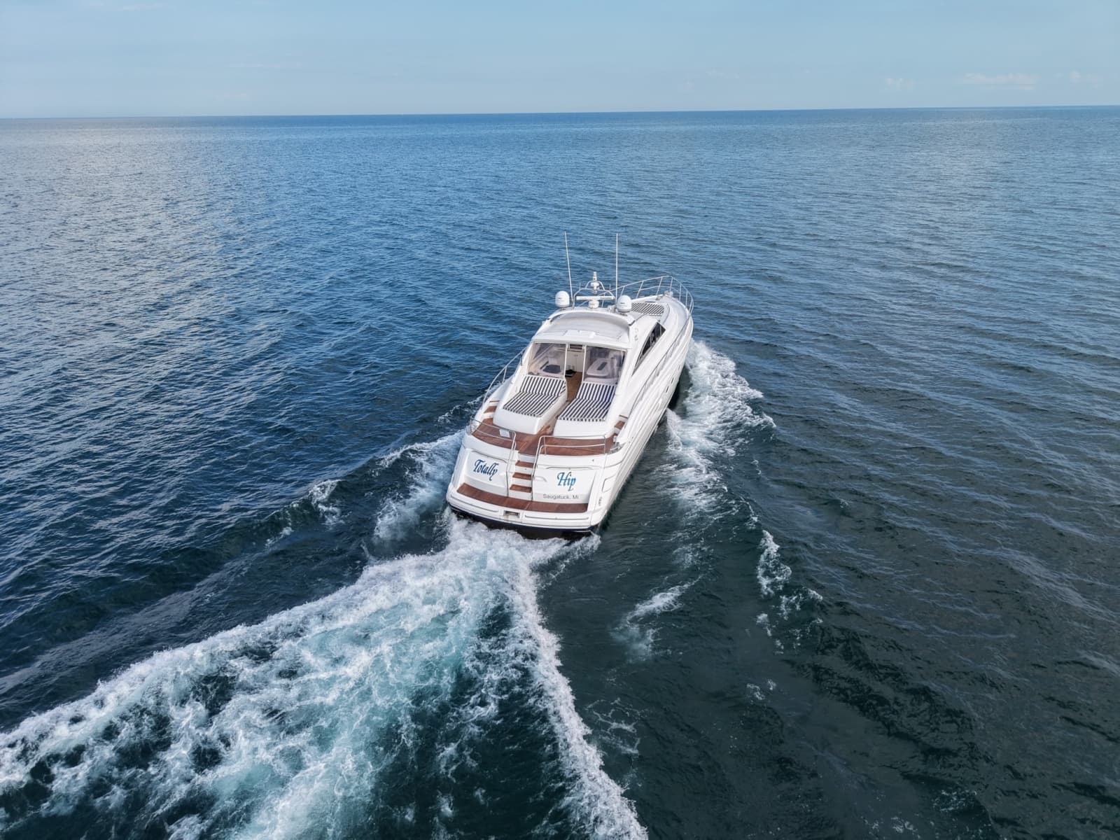 2001 Viking Sport Cruisers V65 Express