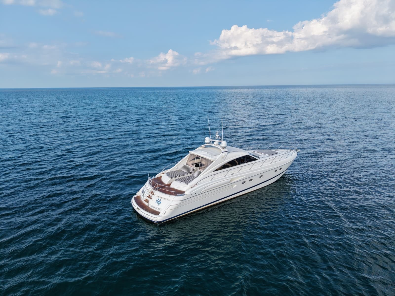 2001 Viking Sport Cruisers V65 Express