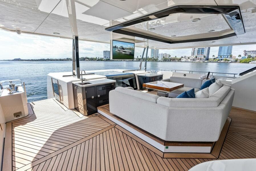 2024 Ocean Alexander 35 Revolution