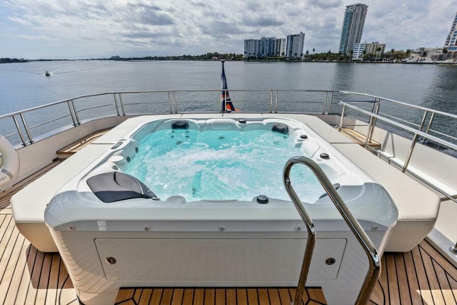 2024 Ocean Alexander 35 Revolution