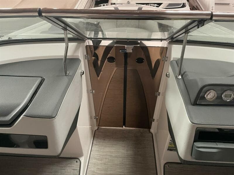 2019 Regal 2300