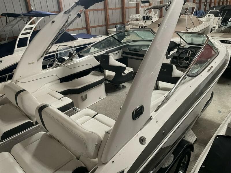 2019 Regal 2300